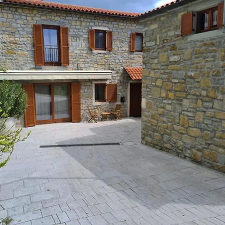 بيت للعطل Istrian Houses Padna *